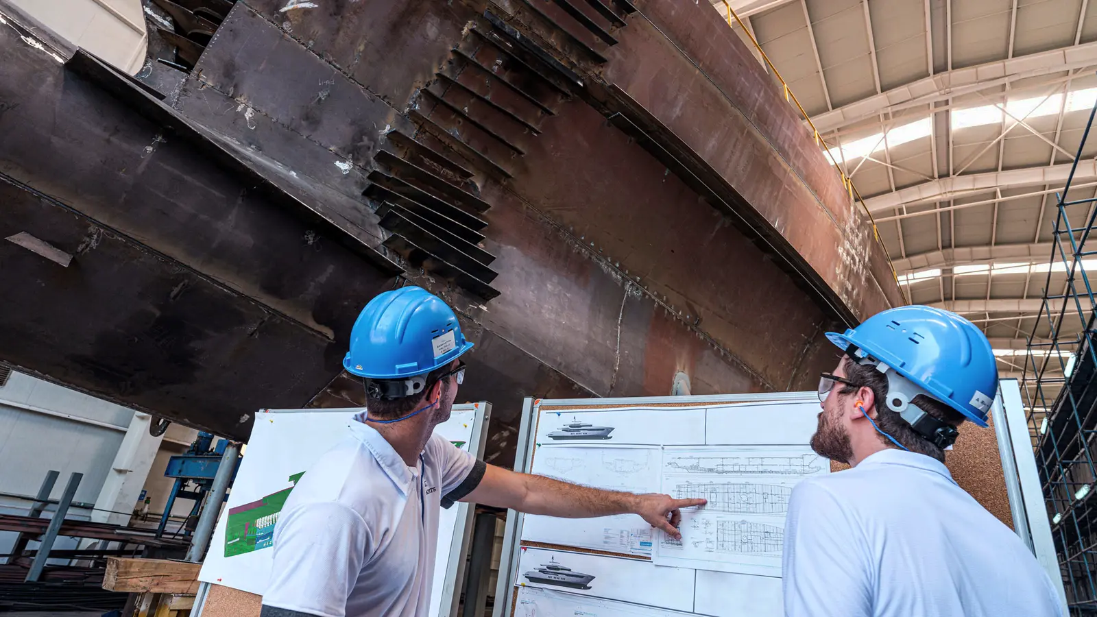 MES Marine engineering review during yacht construction
